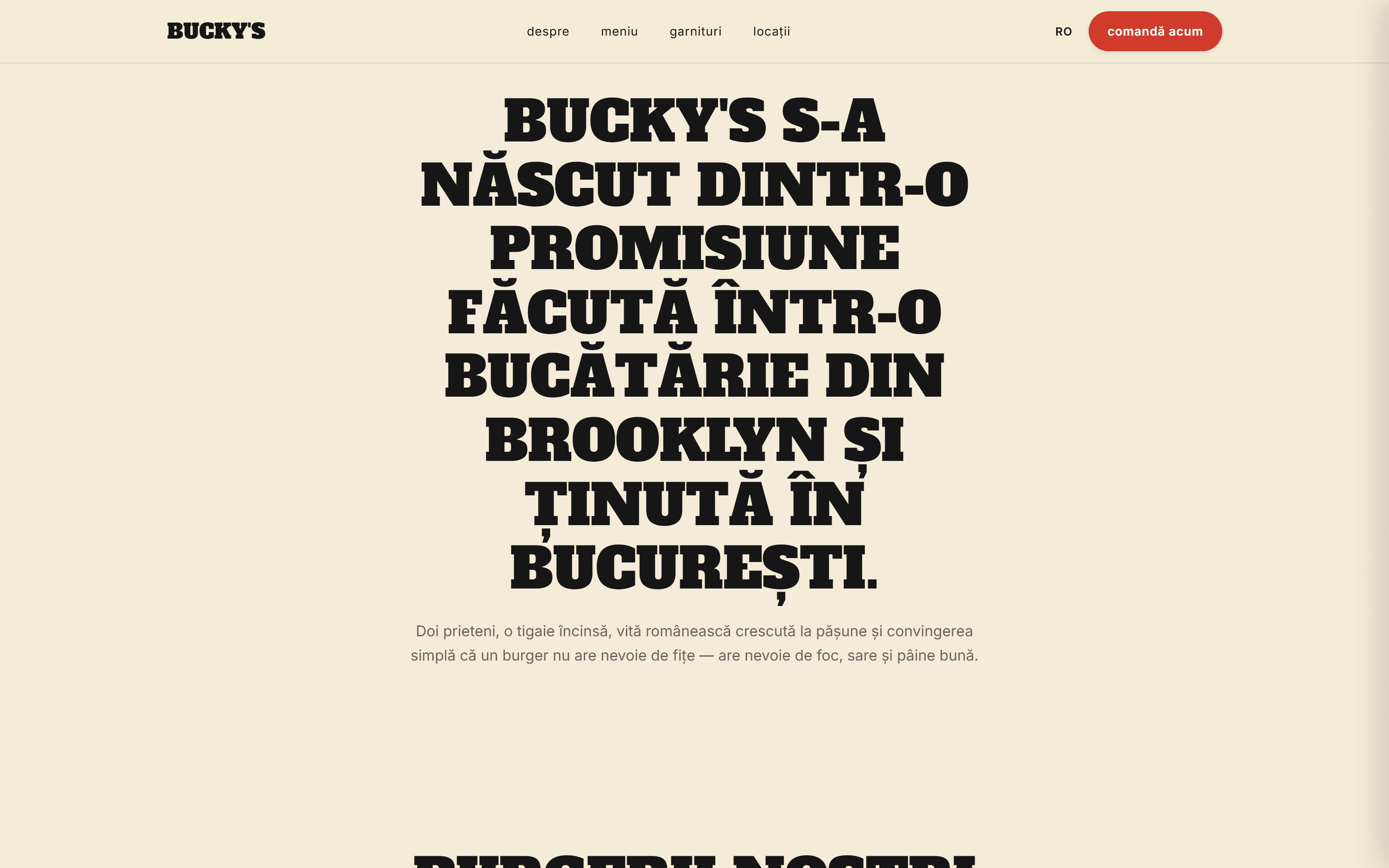 Un singur titlu display la dimensiune de copertă («BUCKY'S S-A NĂSCUT DINTR-O PROMISIUNE…»), strâns, majuscul, pe crem, cu un singur paragraf de body sub el. Tipografia poartă singură pagina, fără nicio imagine.